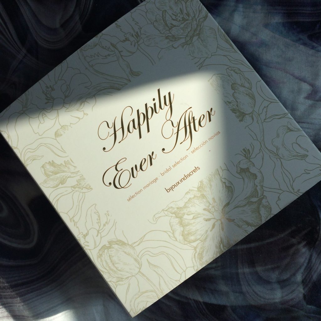 erotyczny-zestaw-slubny